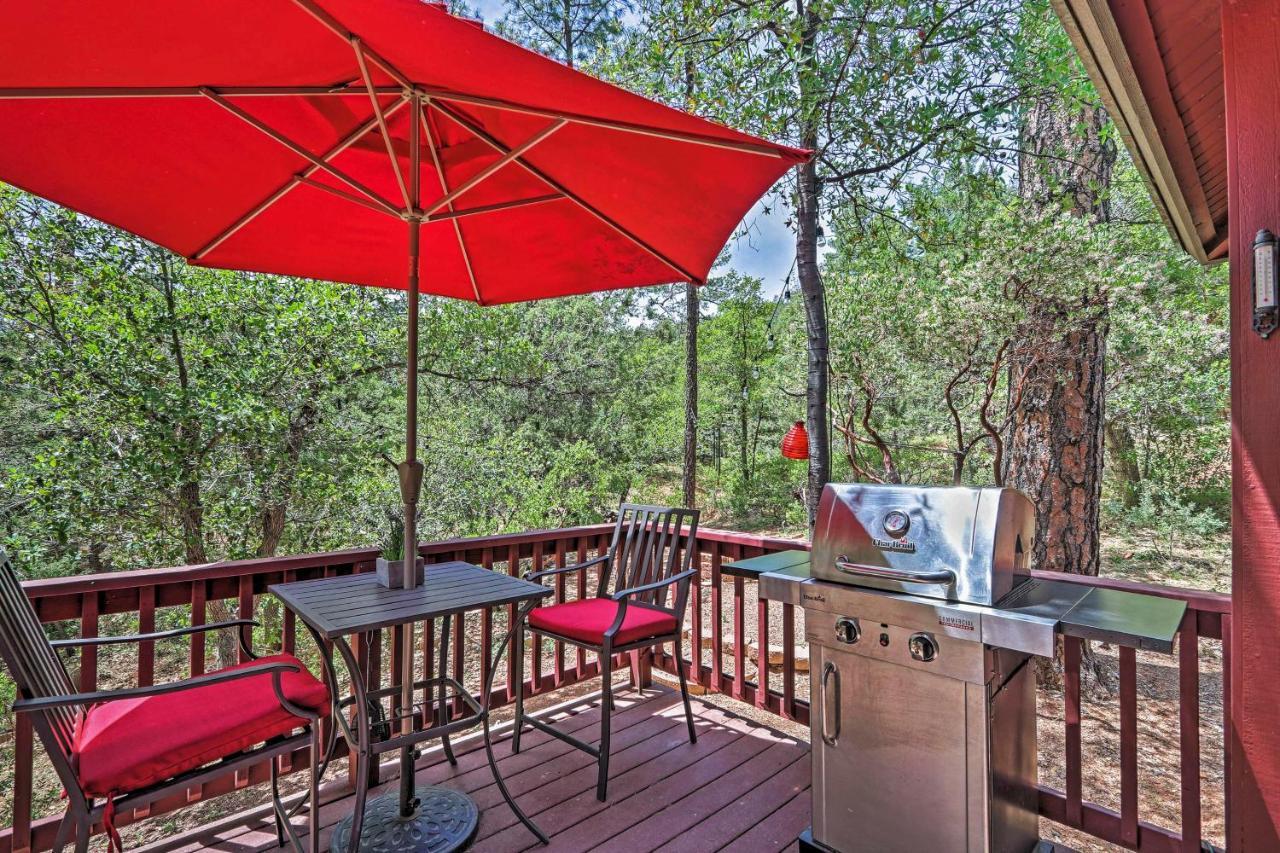Romantic Strawberryandpine Studio Cabin With Deck! Exterior photo
